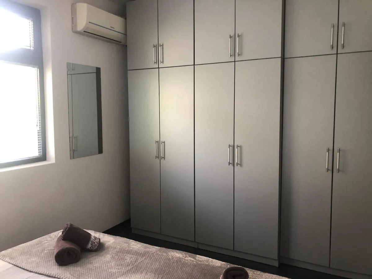 Sarafovo Beach Apartment Mit Terrasse Burgas